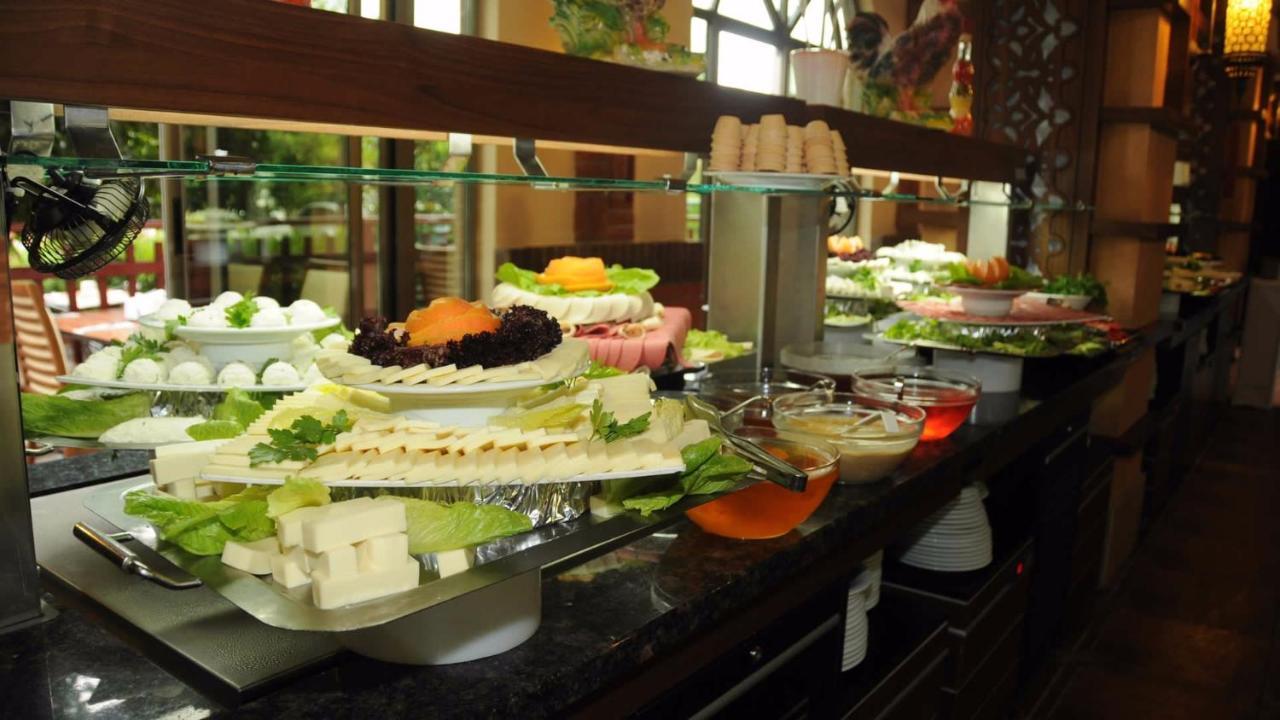 Noxinn Club Hotel Konakli Bagian luar foto