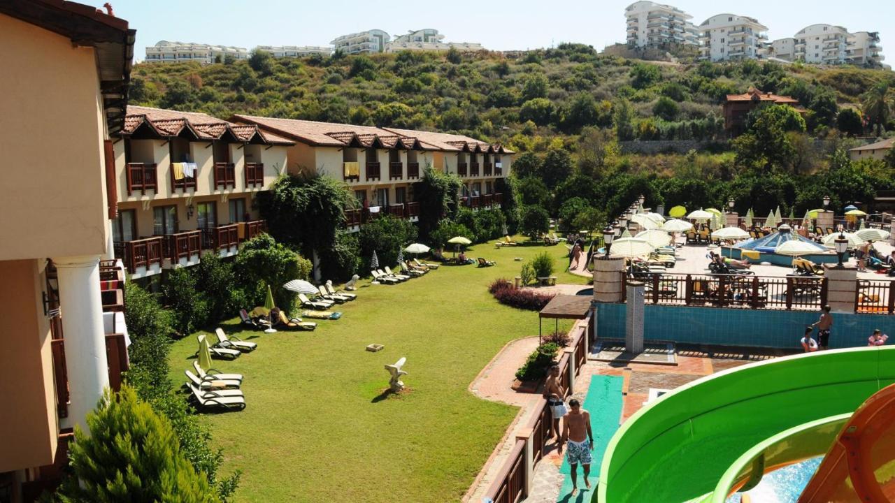 Noxinn Club Hotel Konakli Bagian luar foto