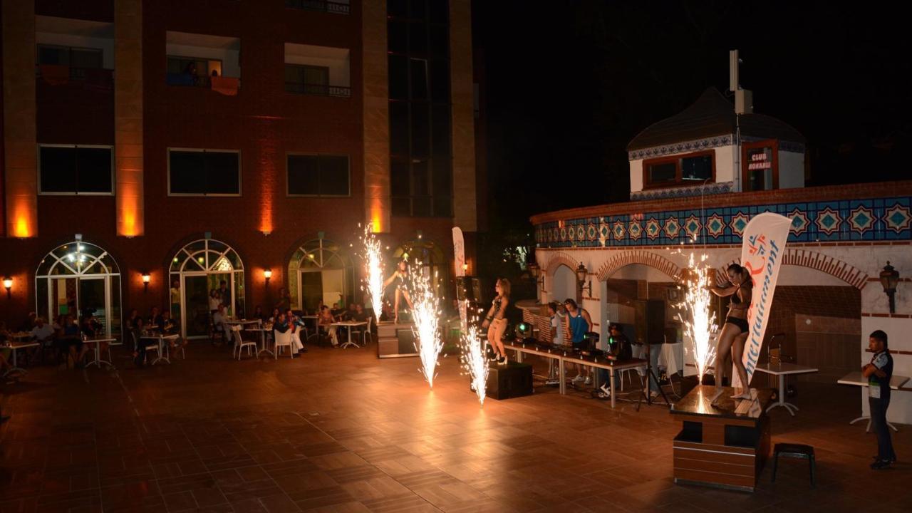 Noxinn Club Hotel Konakli Bagian luar foto